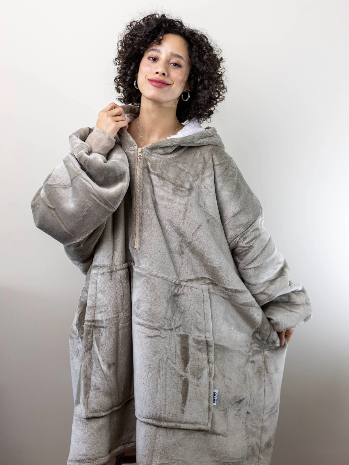 Polerón Lazy Cierre Corto - Beige